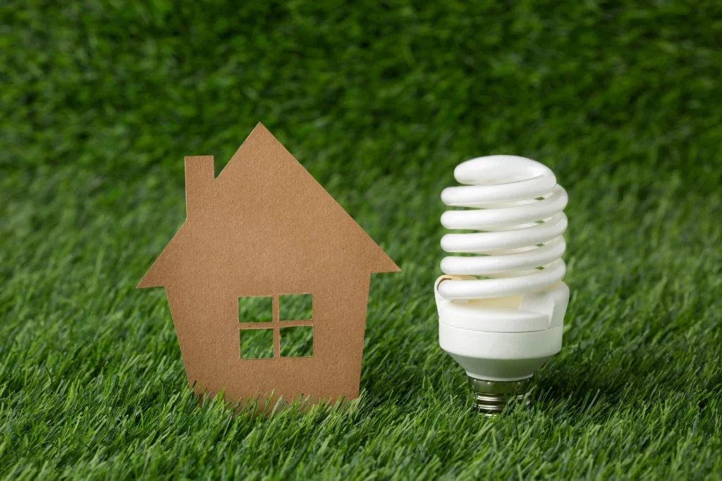 0.1 NUOVA Home 8 Soluzione OK Home per risparmio energetico e controllo domotico
